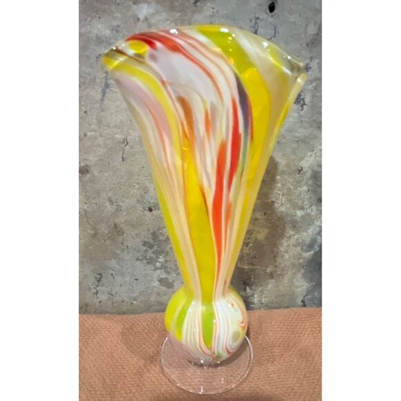VTG Hand Blown Swirled Art Glass Vase Yellow Orange Red & White 7" Murano Style - Picture 3 of 9